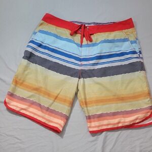 ForeignExchange Men's Multicolor Board Shorts With Pockets